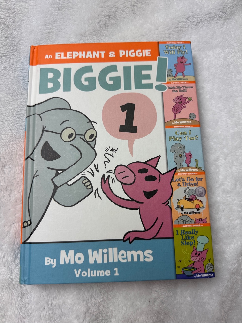 Elephant & Piggie BIGGIE! Volume 1 - Pink & Teal Cover
